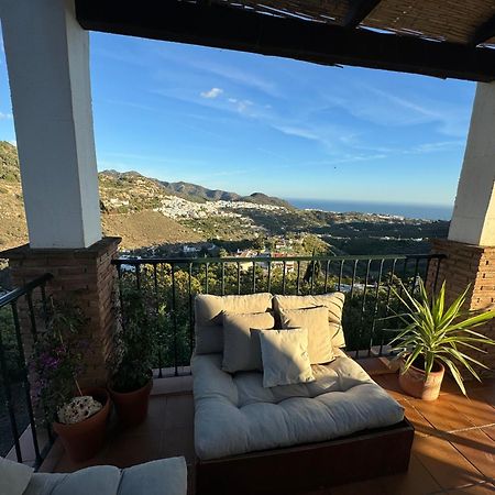 Villa En Frigiliana Con Piscina, Jacuzzi Y Espectaculares Vistas Eksteriør billede
