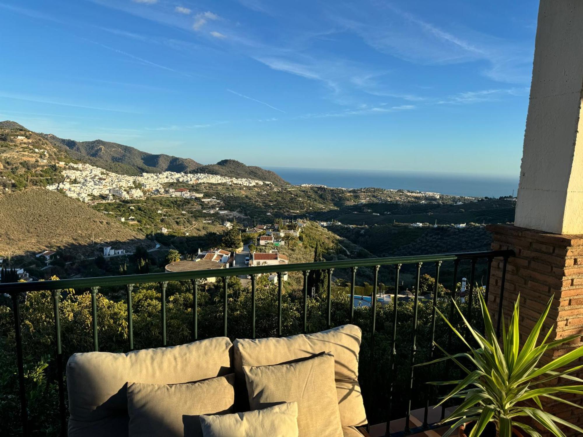 Villa En Frigiliana Con Piscina, Jacuzzi Y Espectaculares Vistas Eksteriør billede
