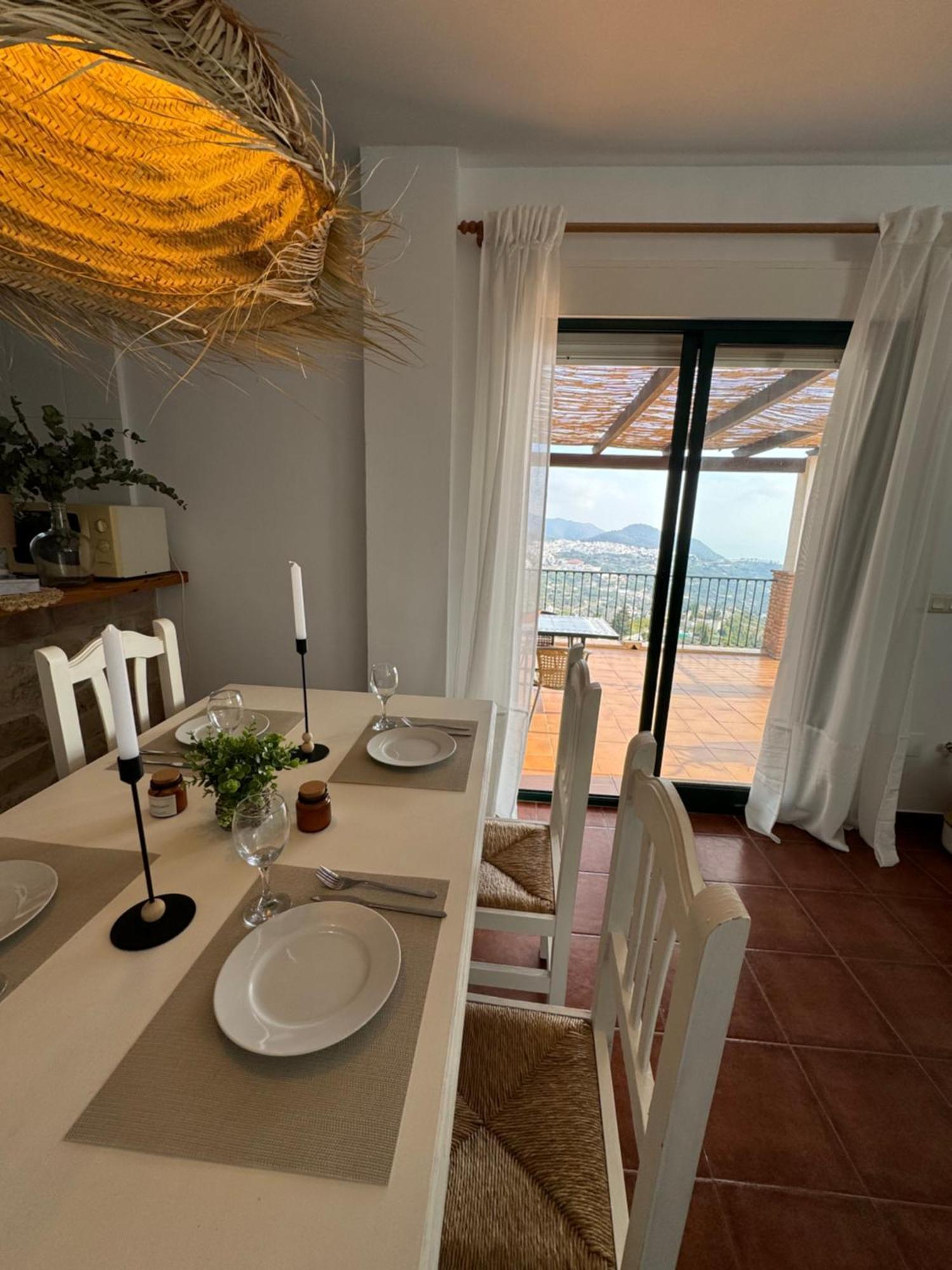 Villa En Frigiliana Con Piscina, Jacuzzi Y Espectaculares Vistas Eksteriør billede